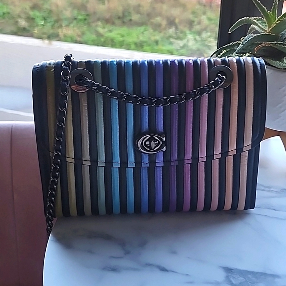 LIMITED EDITION COACH OMBRE PARKER💜🩷🧡🩵💚